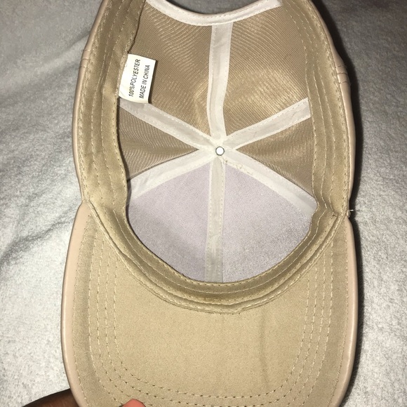 Hat - Picture 4 of 4